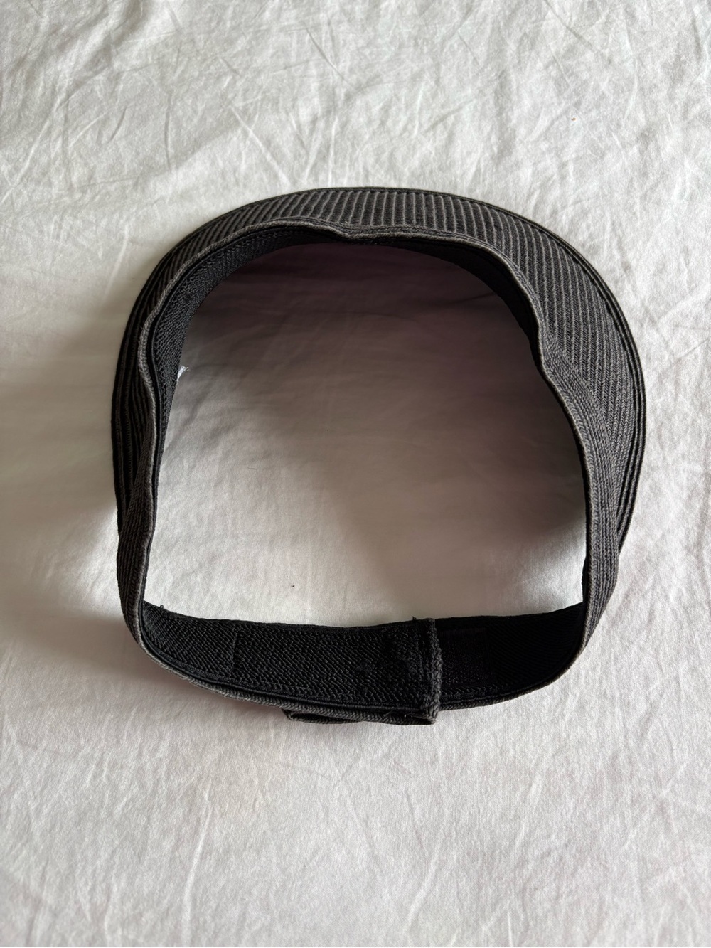 Black Ribbed Sun Visor - Picture 4 of 5
